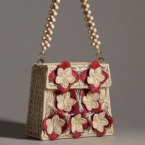 🌼 NWT Mercedes Salazar appliqué raffia bag